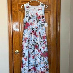 Anne Klein dress size 10. Floral and summery